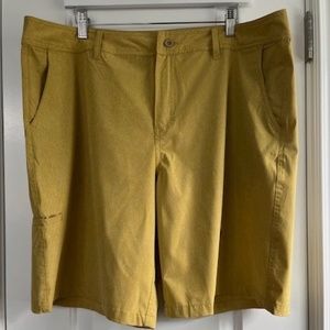 Ocean Surfari Men's H2O Magic Print Boardshort